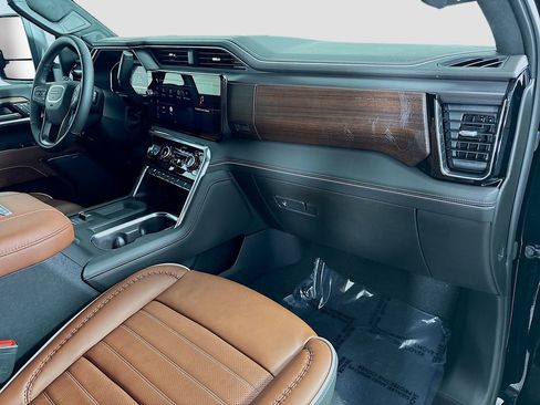 New 2026 GMC Sierra 3500 Denali Ultimate image 31