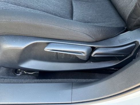 Used 2023 Honda Accord LX image 4