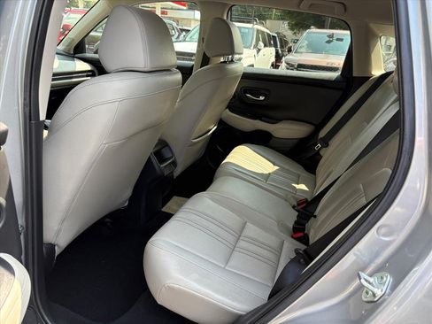 Used 2024 Honda HR-V EX-L image 19
