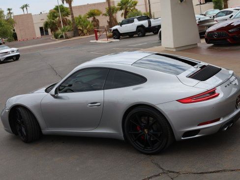 Used 2017 Porsche 911 Carrera RWD image 16