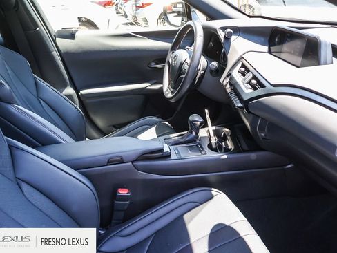 Used 2022 Lexus UX 200 F Sport FWD image 12