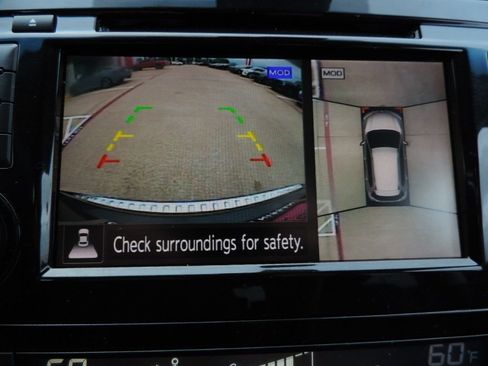 Used 2020 Nissan Rogue SL w/ Premium Package image 31