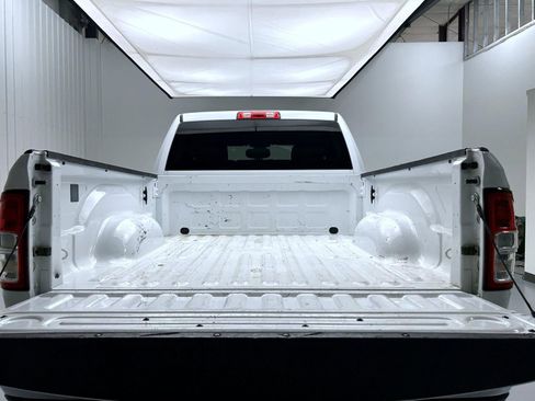 Used 2024 RAM 2500 Big Horn image 21