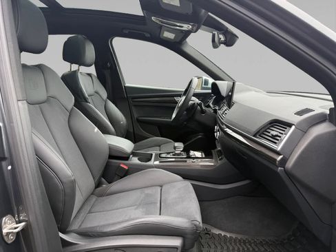 Used 2024 Audi SQ5 Premium image 9