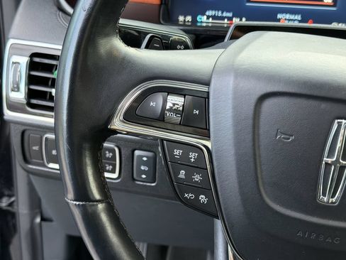 Used 2024 Lincoln Navigator Reserve AWD/4WD image 23