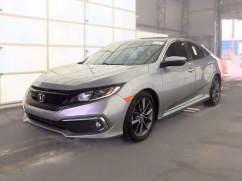 Used 2021 Honda Civic EX image 3