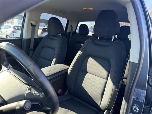 Used 2022 GMC Canyon Elevation image 18