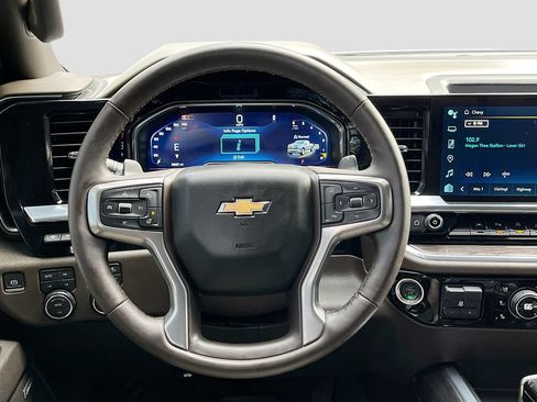 Used 2025 Chevrolet Silverado 1500 LTZ w/ Technology Package AWD/4WD image 11
