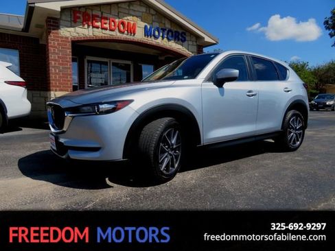 Used 2018 MAZDA CX-5 Touring image 1