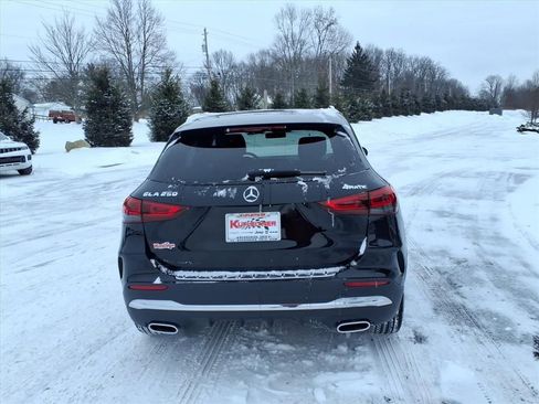 Used 2023 Mercedes-Benz GLA 250 4MATIC image 4