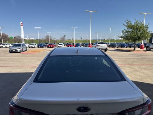 Used 2022 Subaru Legacy Limited XT image 25