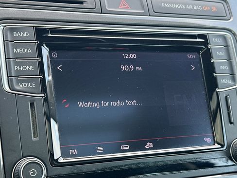 Used 2016 Volkswagen Tiguan SEL image 20