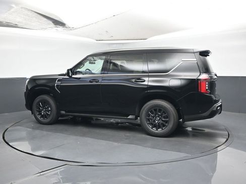 New 2025 Nissan Armada SV image 3