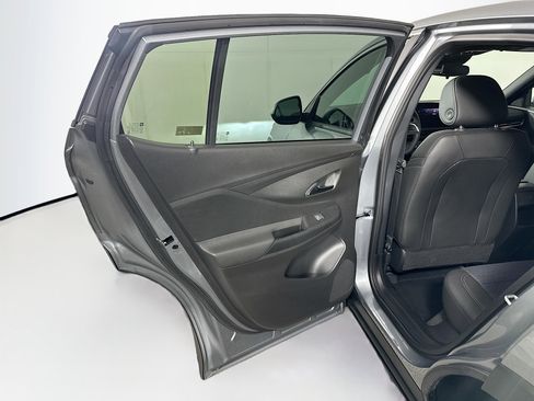 Used 2025 Buick Envista Preferred w/ Convenience I Package image 24