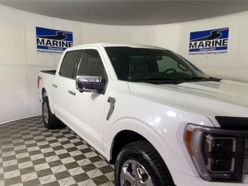 Used 2022 Ford F150 Lariat w/ Equipment Group 502A High image 4