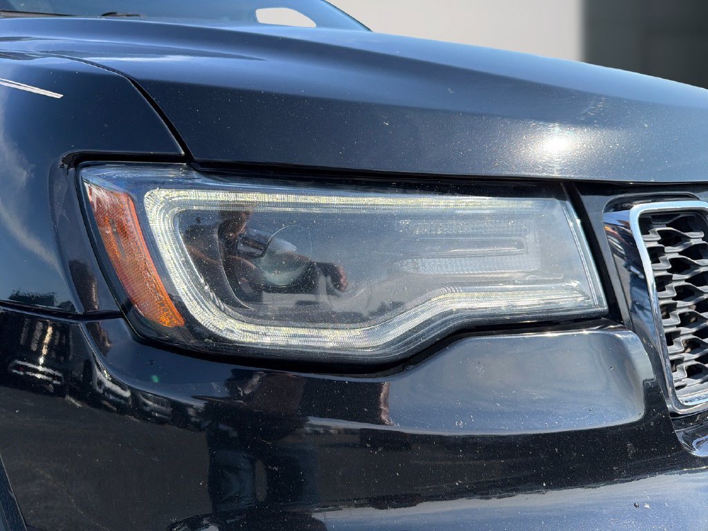 Used 2017 Jeep Grand Cherokee Limited w/ Luxury Group II RWD image 11