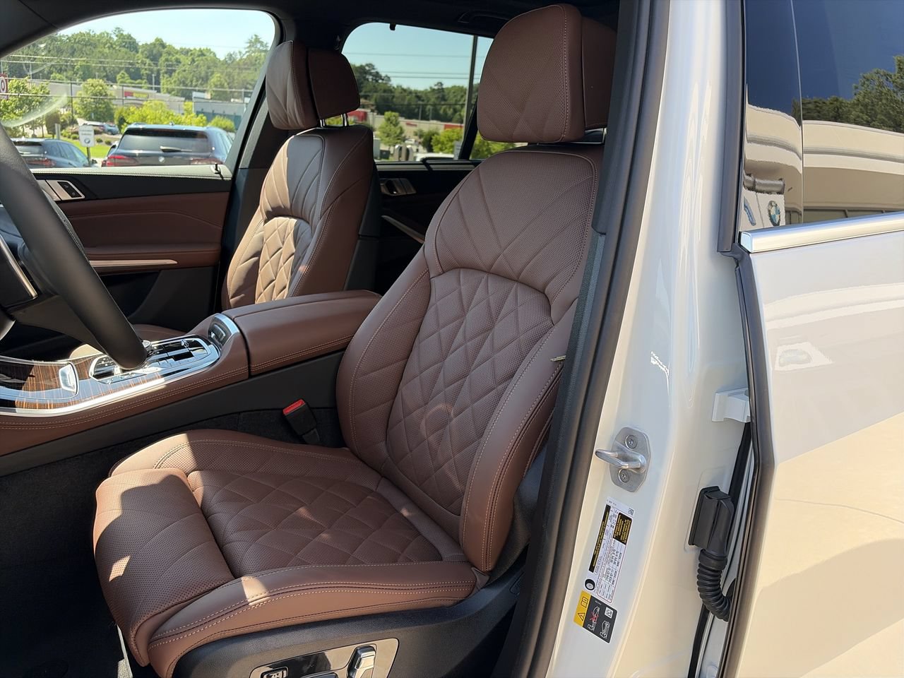 Used 2026 BMW X5 xDrive50e w/ Climate Comfort Package AWD/4WD image 14
