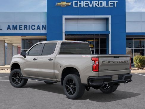 New 2026 Chevrolet Silverado 1500 Custom Trail Boss w/ LPO, Dark Essentials Package AWD/4WD image 4