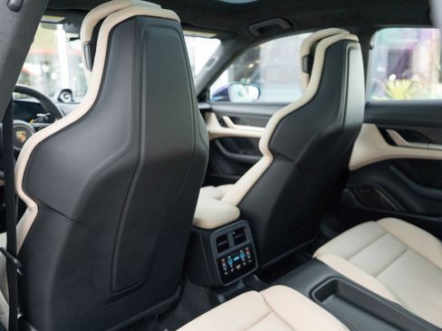 Used 2020 Porsche Taycan Turbo S image 24