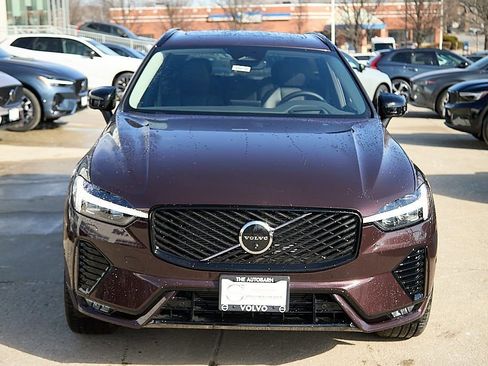 New 2026 Volvo XC60 B5 Ultra w/ Climate Package image 5