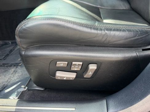 Used 2010 Lexus LS 460 image 28