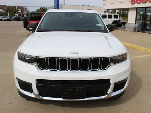 Used 2022 Jeep Grand Cherokee L Limited image 7