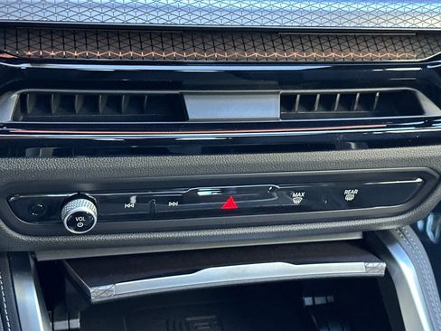 Certified 2025 BMW M440i w/ Premium Package image 17