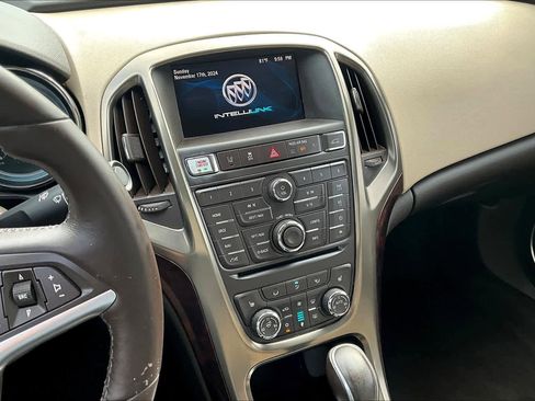 Used 2015 Buick Verano Leather w/ Experience Buick Package FWD image 6