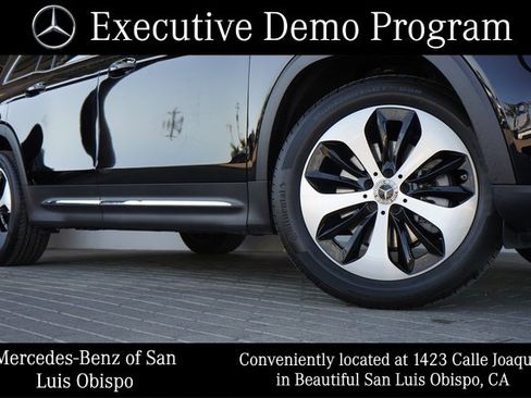 Used 2025 Mercedes-Benz GLB 250 image 11