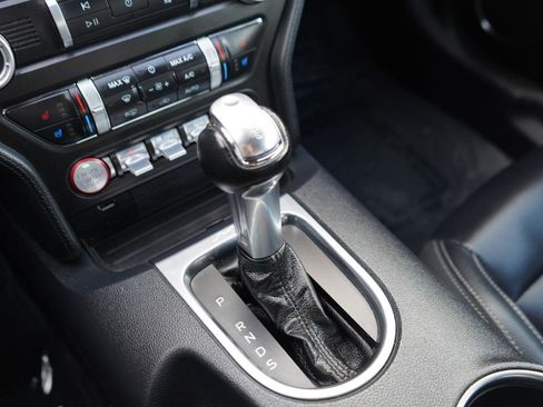 Used 2021 Ford Mustang Premium image 43