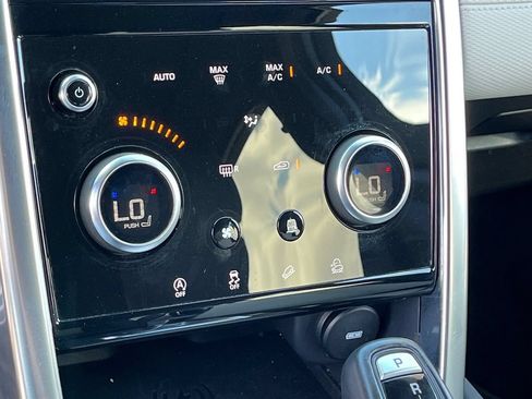 Used 2020 Land Rover Discovery Sport SE R-Dynamic AWD/4WD image 26