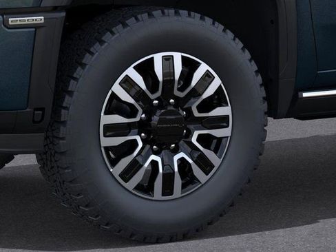 New 2026 GMC Sierra 2500 Denali Ultimate w/ Max Trailering Package image 9