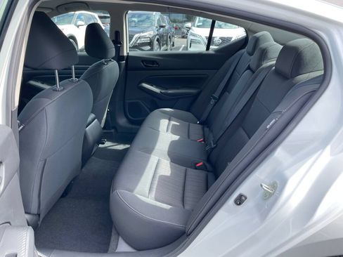 Used 2024 Nissan Altima 2.5 S FWD image 14