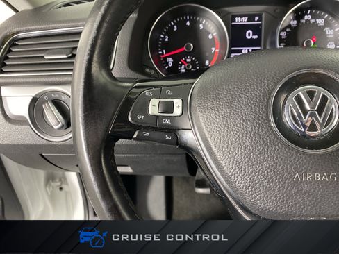 Used 2017 Volkswagen Passat 1.8T R-Line image 22