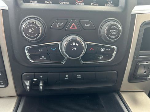 Used 2014 RAM 1500 Big Horn image 24