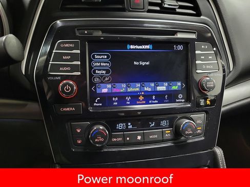 Used 2023 Nissan Maxima SL FWD image 14