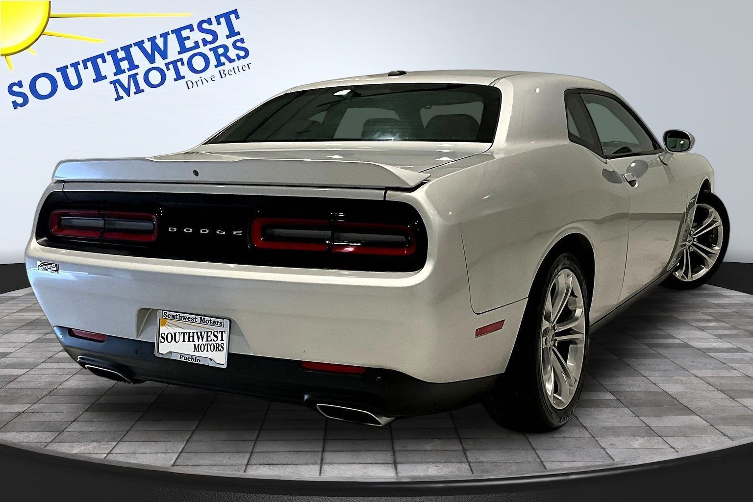 Used 2021 Dodge Challenger R/T RWD image 7