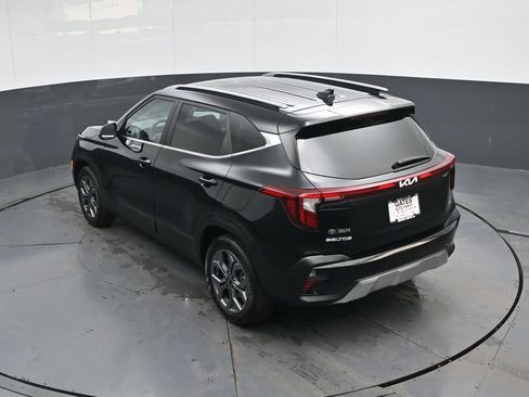 Used 2024 Kia Seltos S image 45