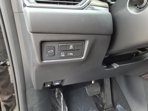 New 2025 MAZDA CX-5 Signature image 13