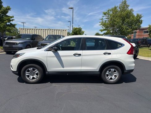 Used 2015 Honda CR-V LX image 2