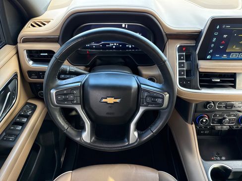 Used 2023 Chevrolet Tahoe Premier w/ Premium Package image 13