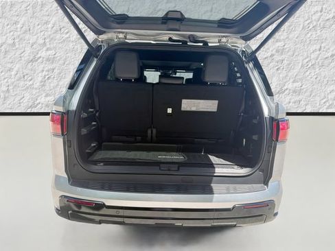 Used 2023 Toyota Sequoia Platinum AWD/4WD image 12