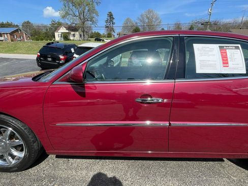 Used 2005 Buick LaCrosse CXS w/ Gold Convenience Package image 3