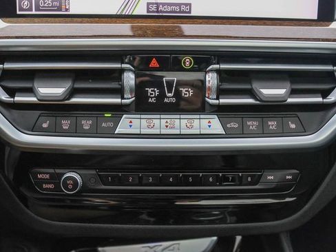 Used 2022 BMW X4 xDrive30i w/ Parking Assistance Package image 23