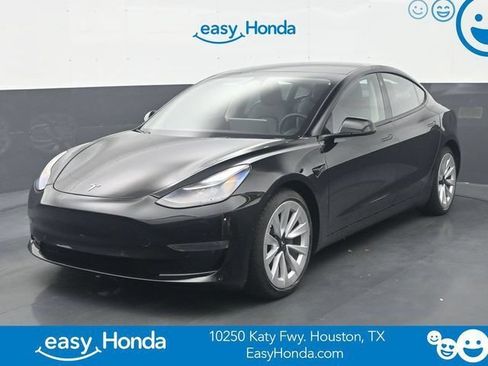 Used 2022 Tesla Model 3 Long Range AWD/4WD image 1