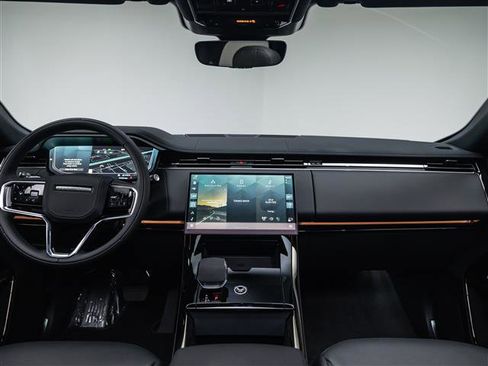 New 2026 Land Rover Range Rover Sport SE image 21