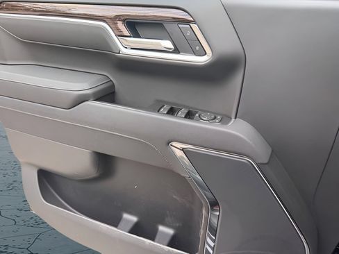 New 2026 GMC Sierra 1500 Elevation RWD image 17