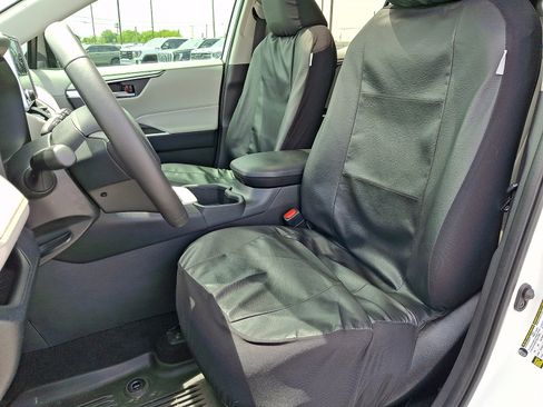 Used 2023 Toyota RAV4 XLE w/ Convenience Package AWD/4WD image 13