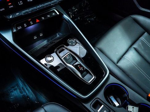 Used 2025 Audi A3 2.0T Premium w/ Convenience Package image 19