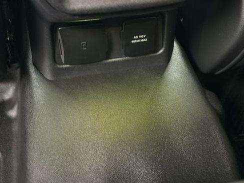 New 2026 Ford Bronco Big Bend w/ Black Diamond Package image 9